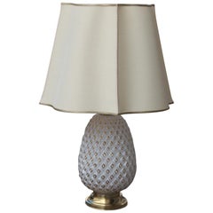 Lampada da tavolo ananas in vetro intagliato oro 18 carati 1970 Italia Design Nero Chantung