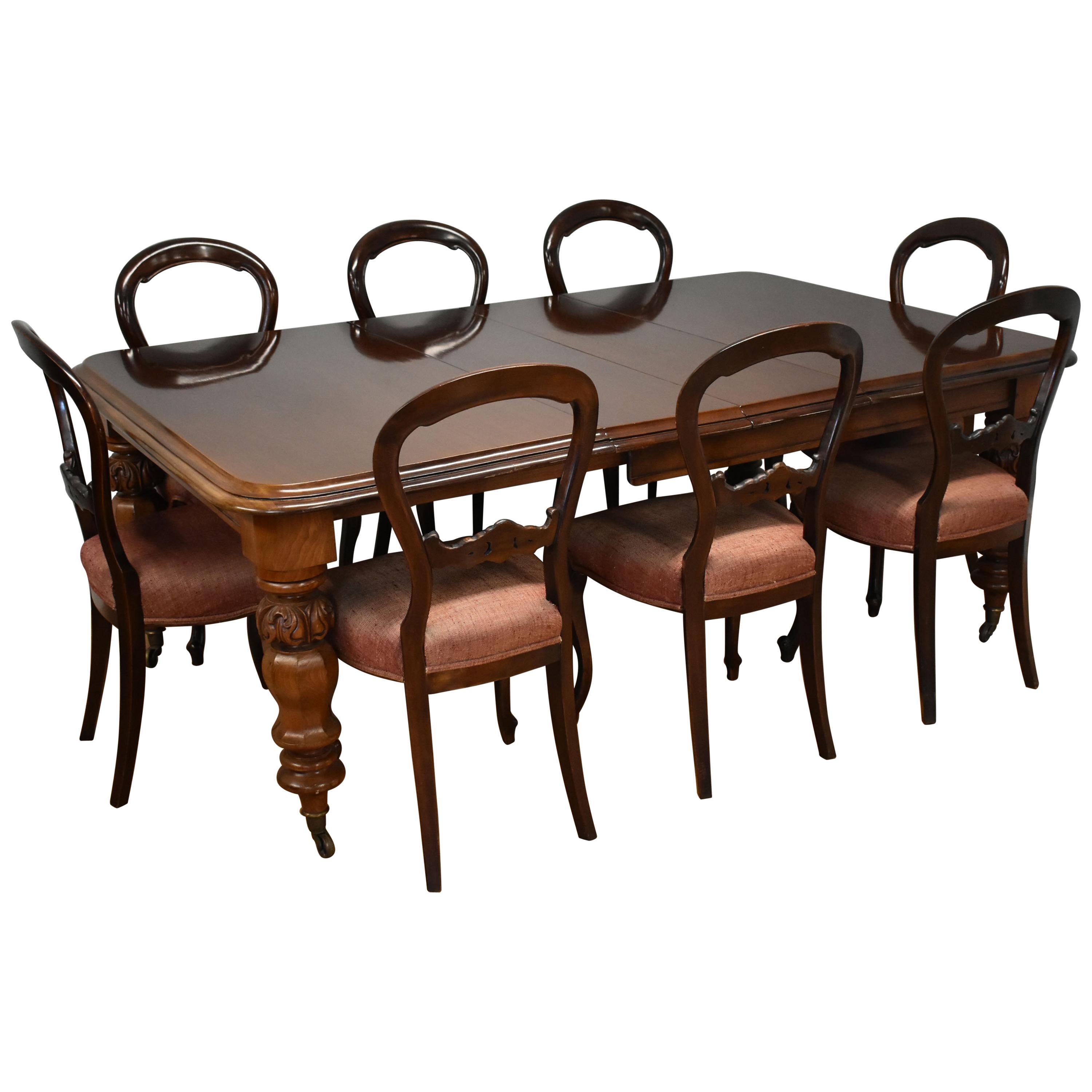 Victorian Mahogany Extending Dining Table & 8 Dining Chairs 