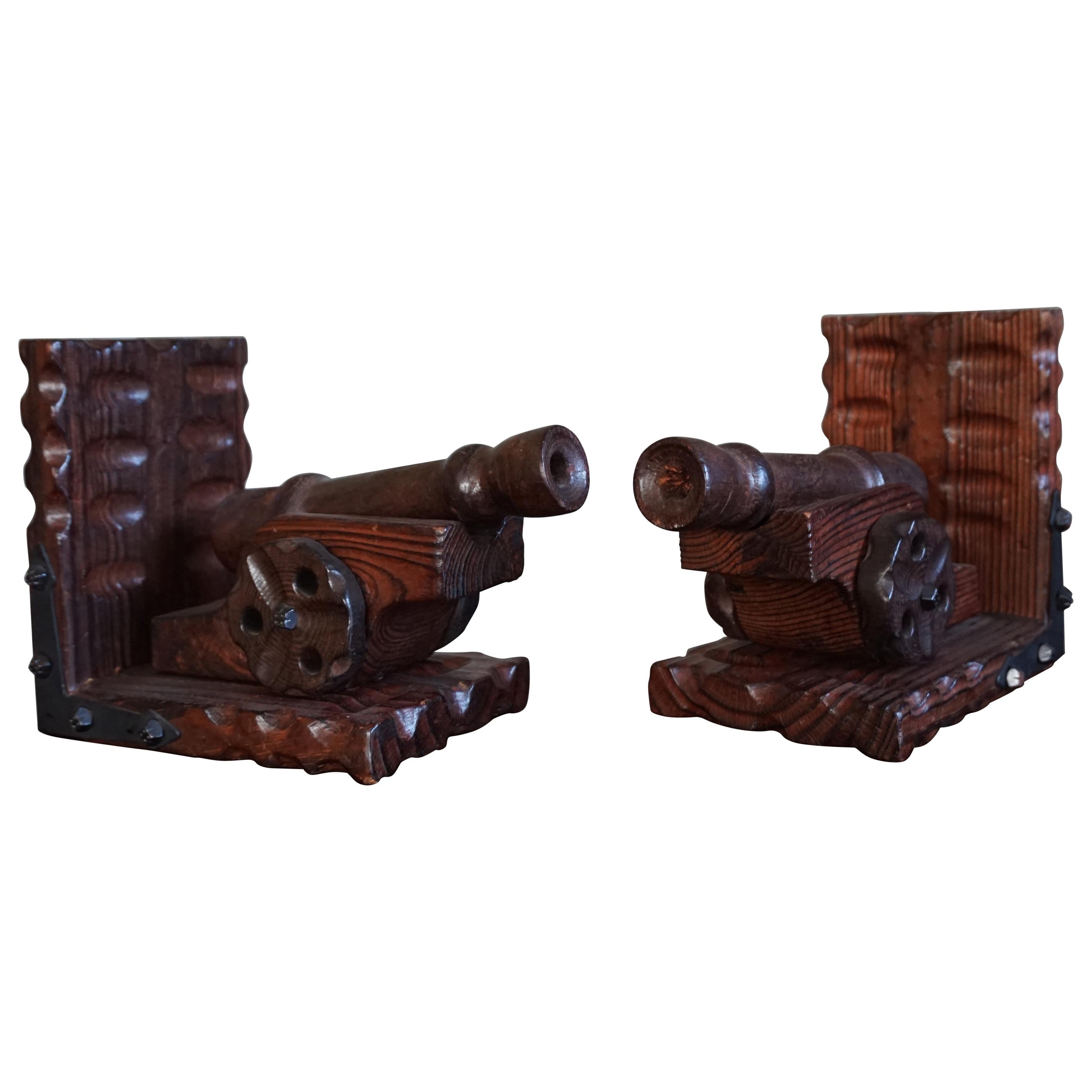Hand Carved Medieval Style & Excellent Condition Wooden Canon on Wheels Bookends For Sale