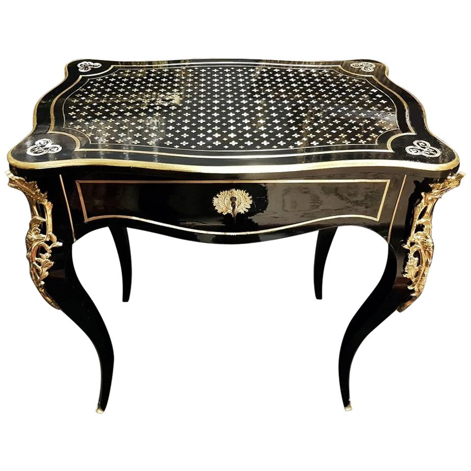 Napoleon III Desk Writing Table in Queen's Boulle Marquetry, 19th Century