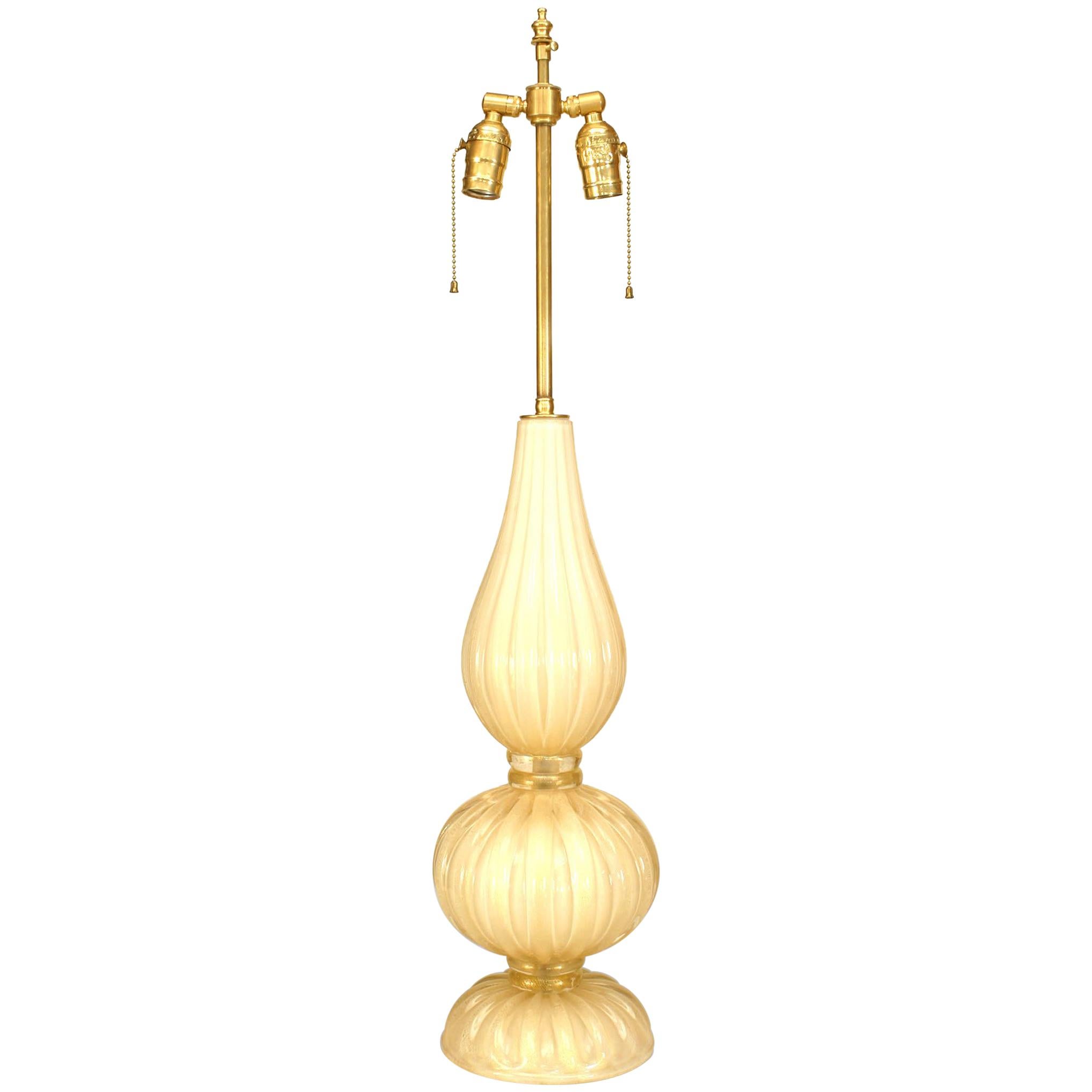 Lampe de bureau italienne en verre de Murano saupoudré d'or