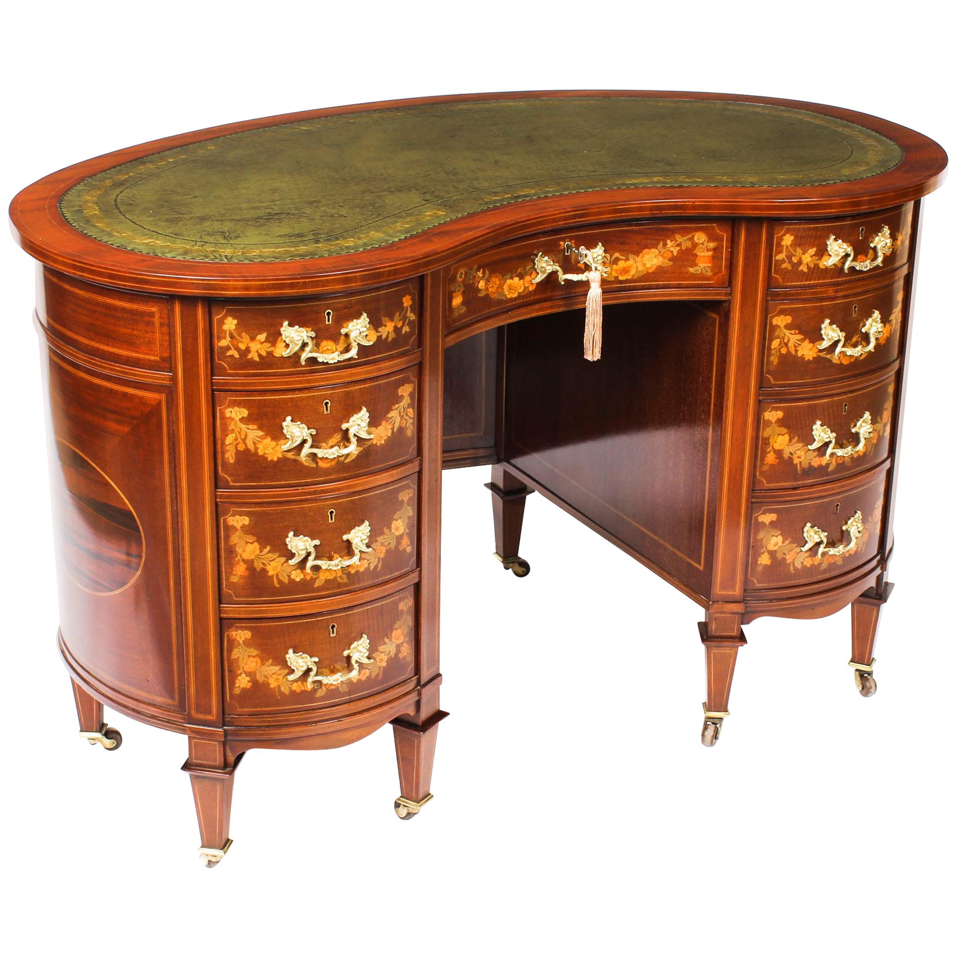 Antiker viktorianischer Mahagoni-Marketerie-Schreibtisch in Nierenform 19