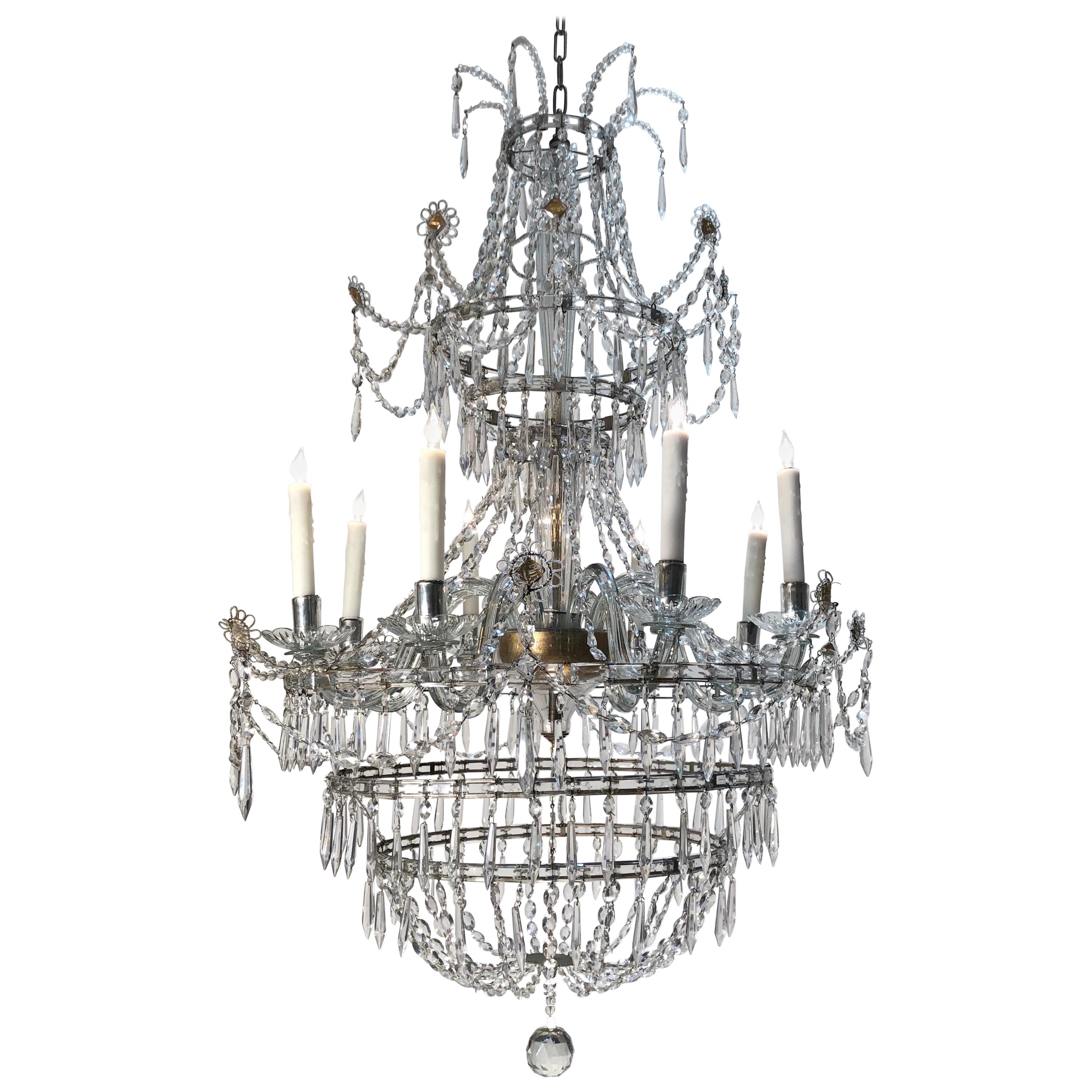 Late 18th Century Georgian Crystal 8-Arm Chandelier