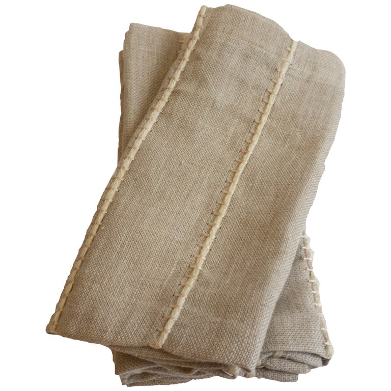Embroidered Linen Napkins For Sale at 1stdibs