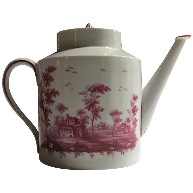 Richard Ginori Late 18th Century Porcelain Tea Pot with Hand Painted Landscapes For Sale