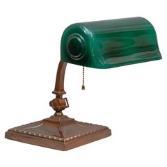 Antique lampe de banquier à abat-jour vert:: signée Verdelite