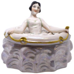 Retro 1930s Art Deco Flapper Ballerina Porcelain Powder Box