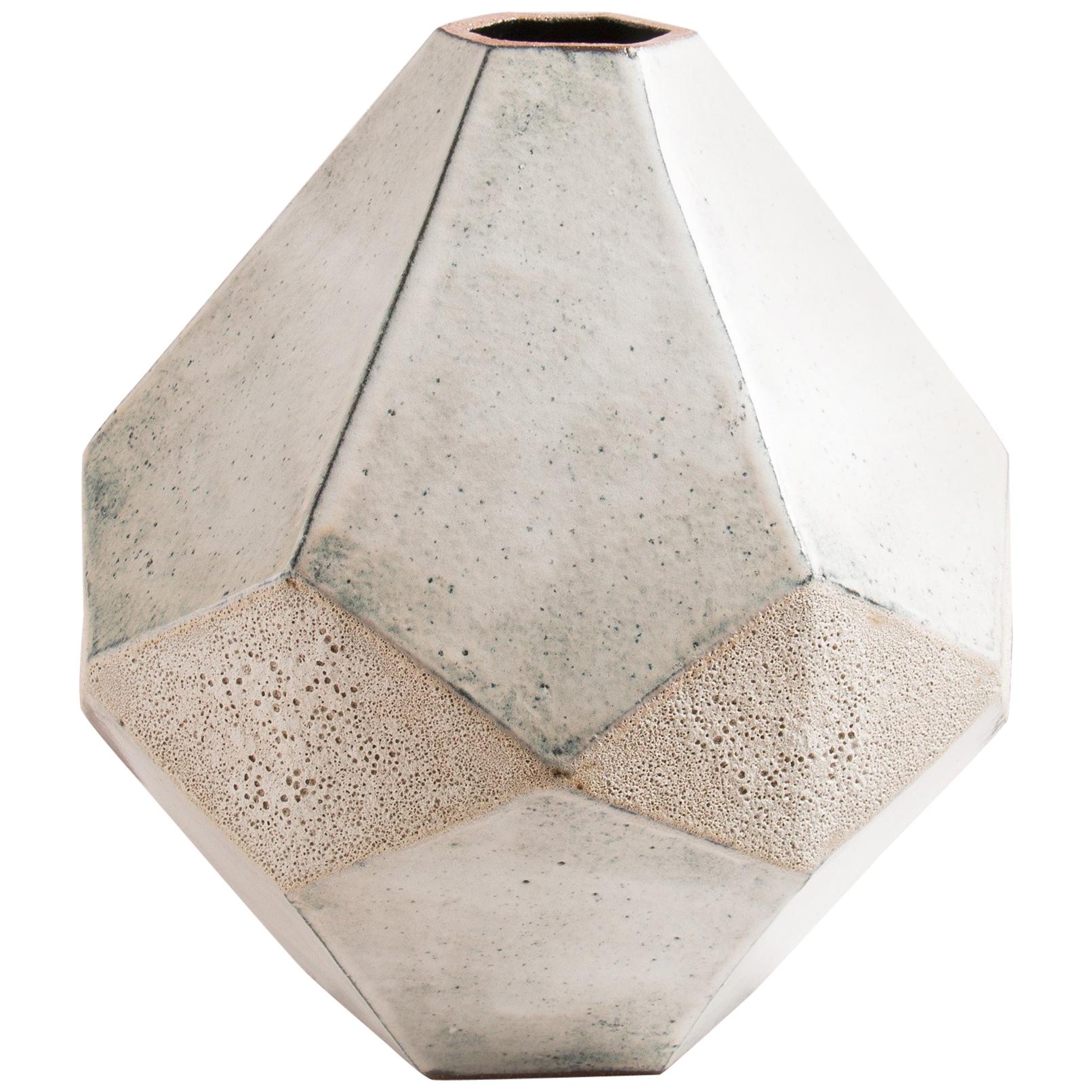 'Meteor 02' Large Ceramic Vase with Ivory and Textured Glazes im Angebot