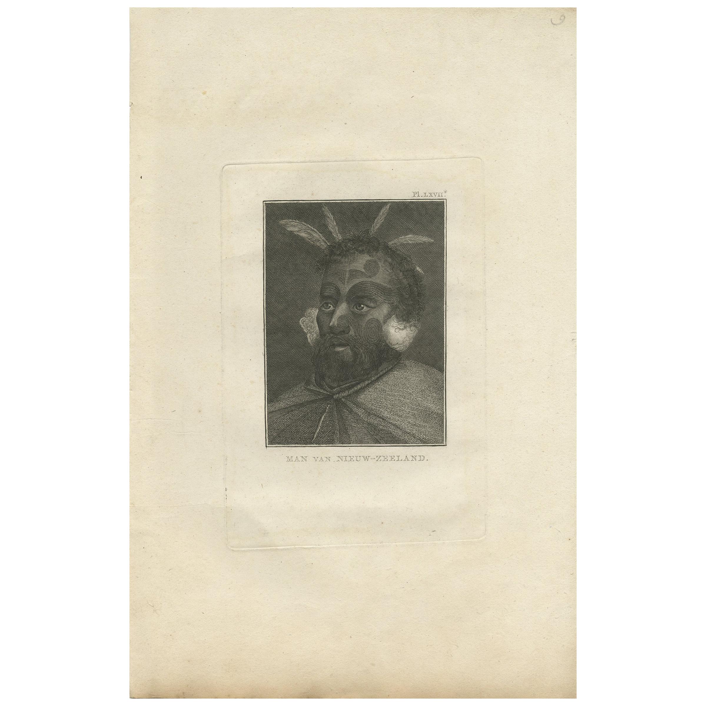 Antique print titled 'Man van Nieuw-Zeeland'. This print depicts a man of New Zealand. Originates from 'Reizen rondom de Waereld' by J. Cook. Translated by J.D. Pasteur. Published by Honkoop, Allart en Van Cleef.