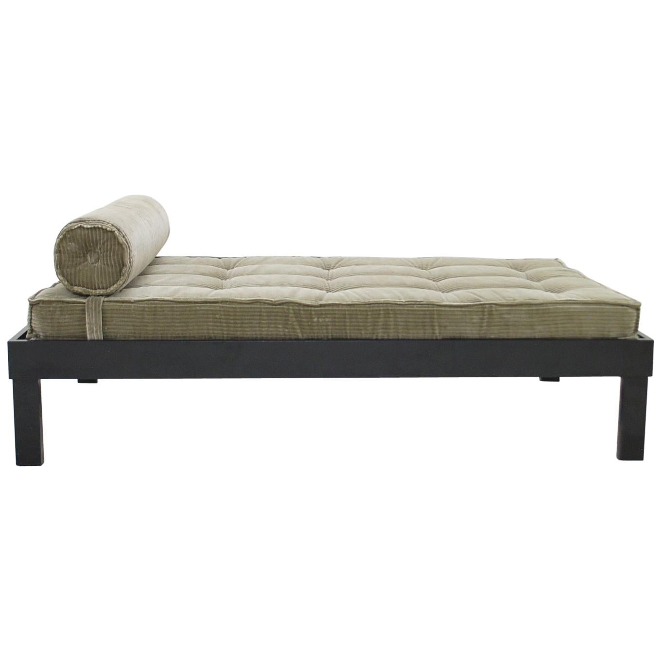 Modern Daybed Sofa by Burburry Prorsum For Sale