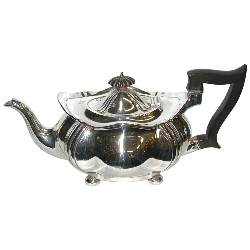 Edwardian Silver Teapot on 4 Ball Feet, 1906