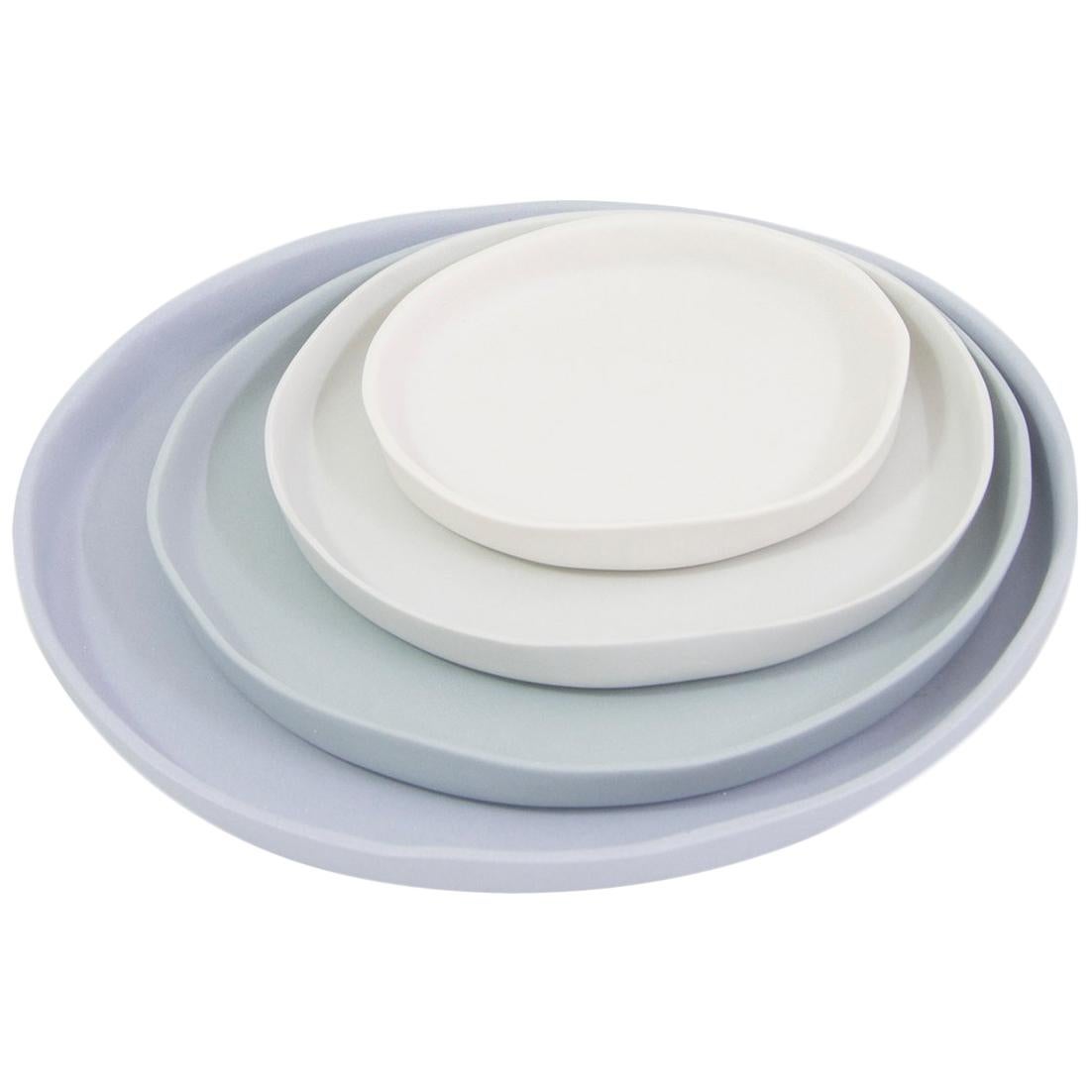 Contemporary Service Plates Matte Grey Porcelain im Angebot