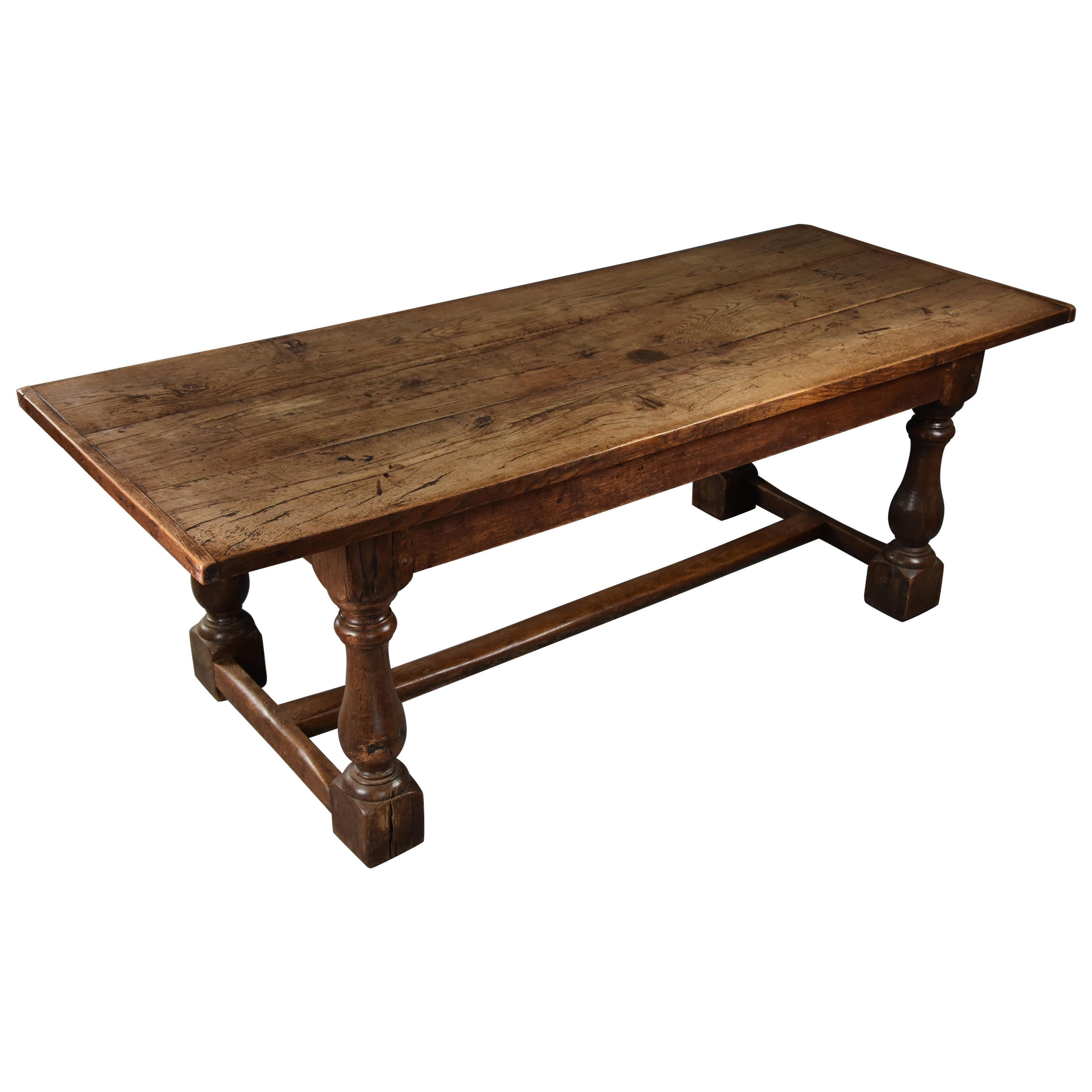 Superb Late 19th Century Arts & Crafts Oak Refectory Table For Sale
