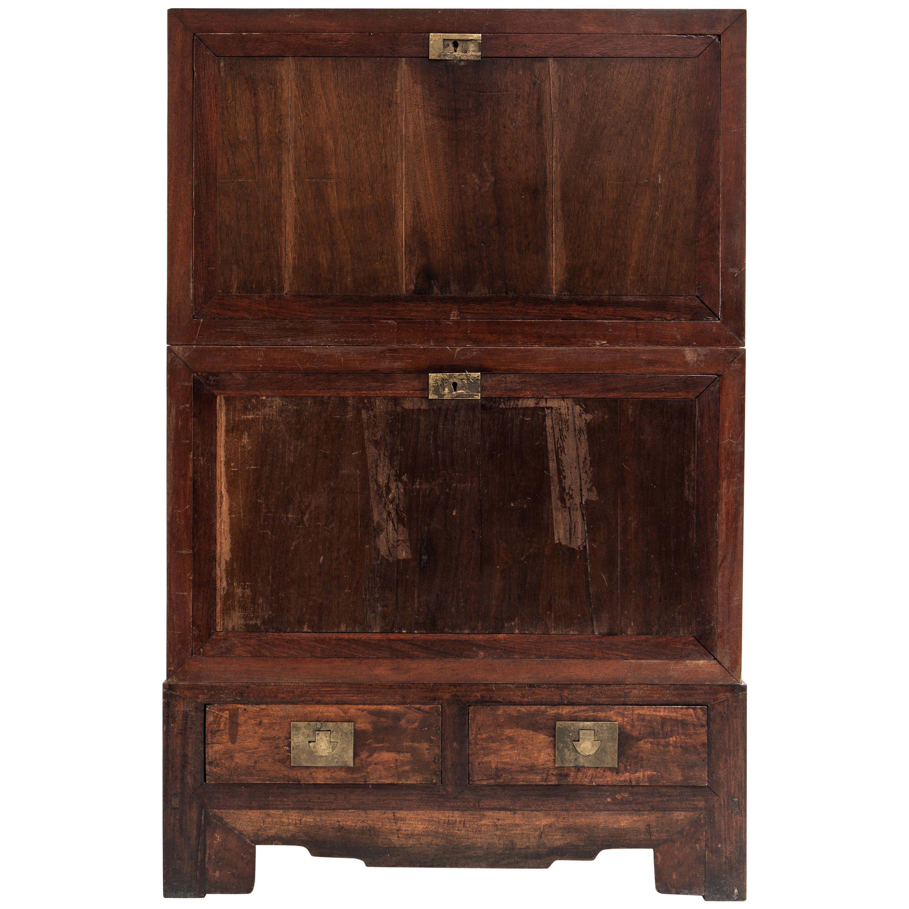 Chinese Cabinet with Two Doors and Two Drawers