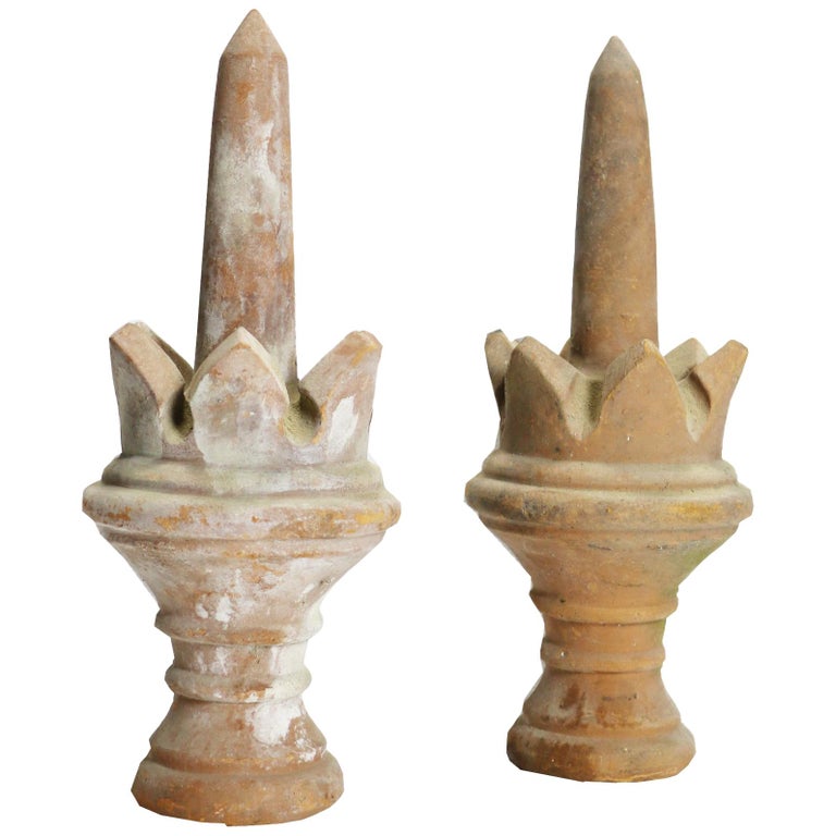 Pair of Antique English Terracotta Finials For Sale at 1stDibs