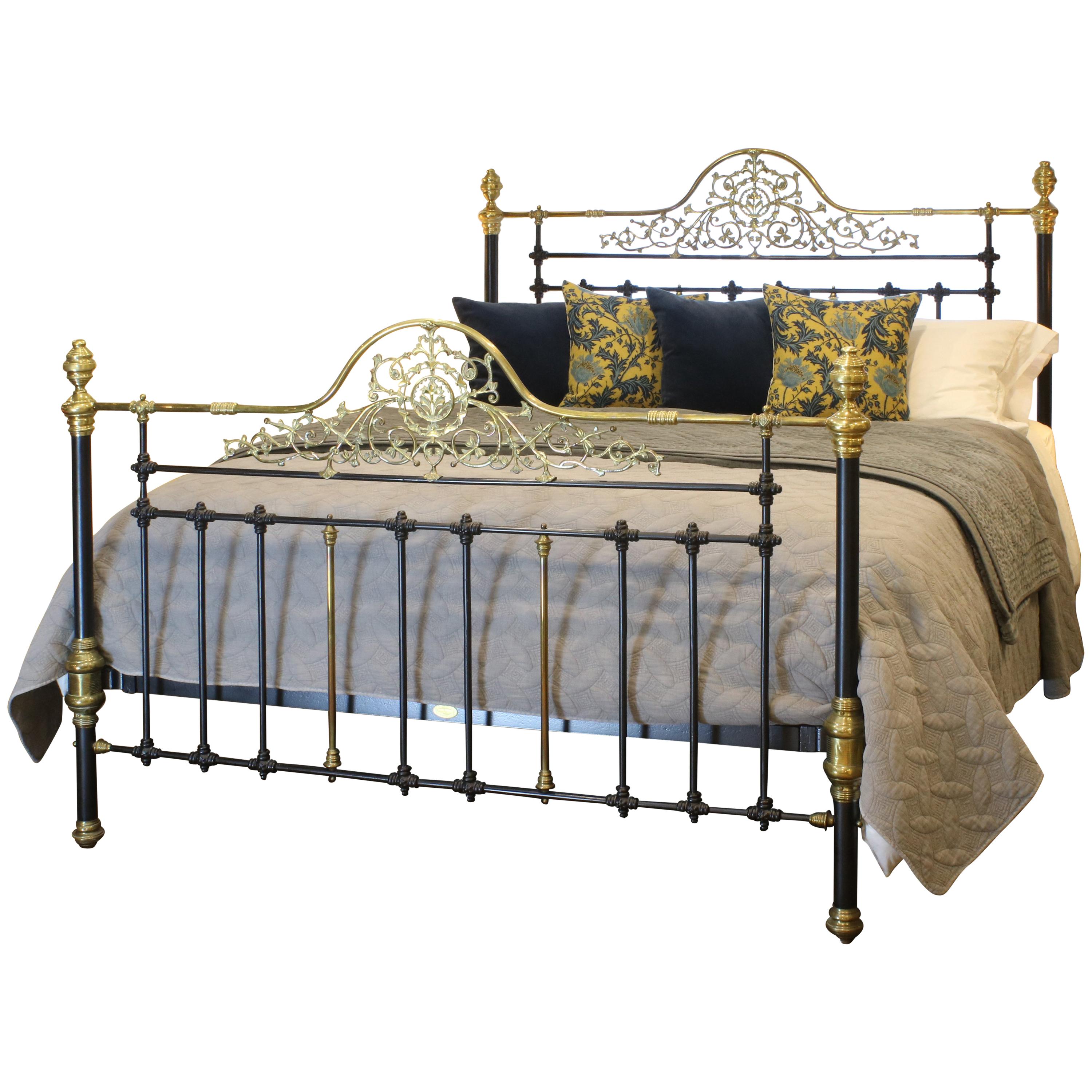 Mid-Victorian Antique Bed in Black, MSK52