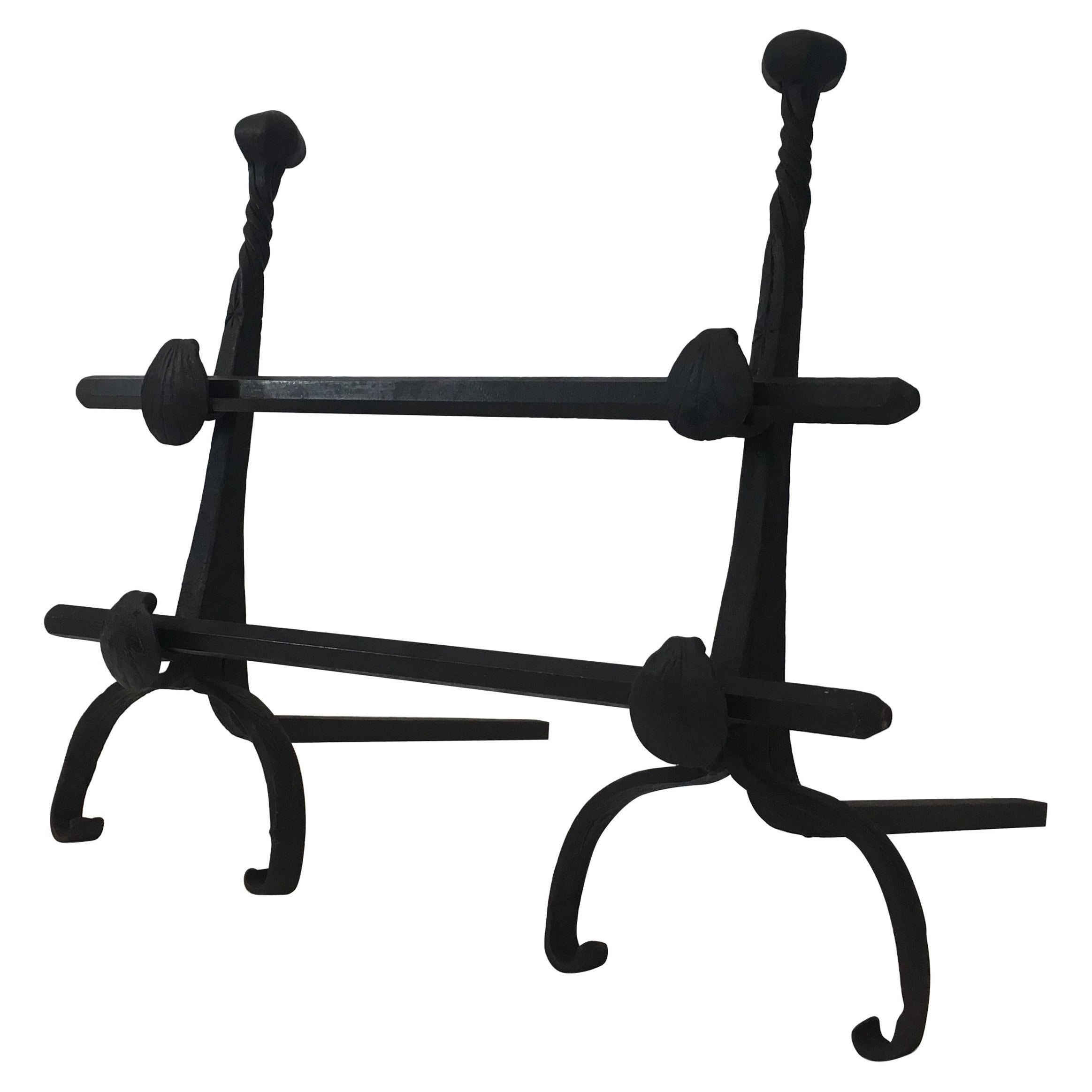 Paire de chenets en fer forgé avec double barre, français, 19ème siècle