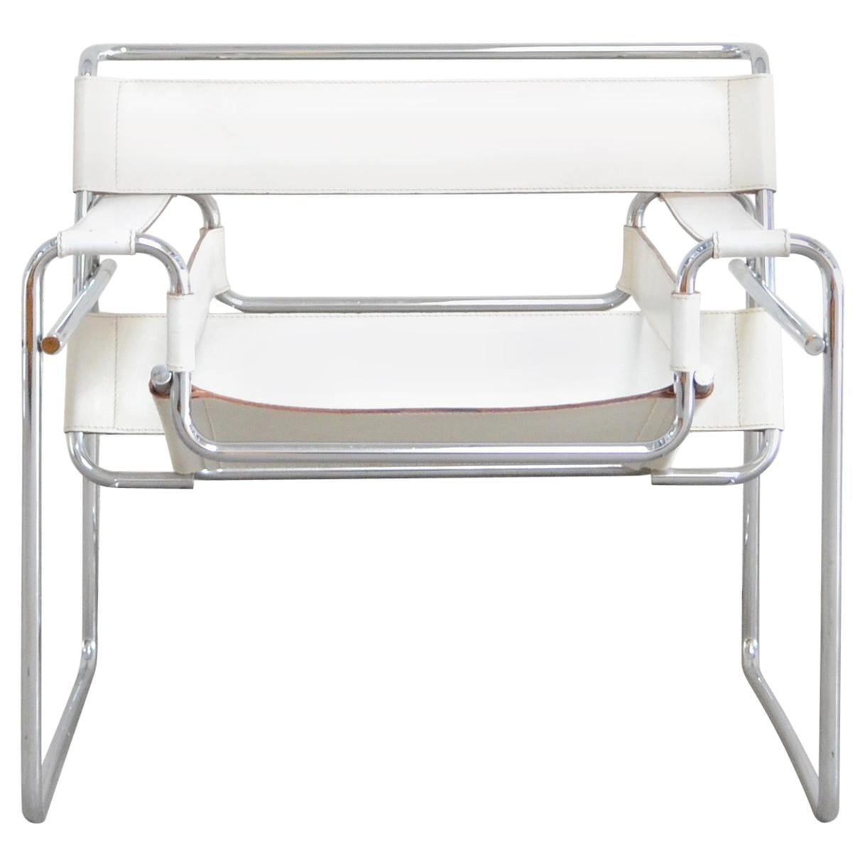 Gavina Wassily Chair Leather White by Marcel Breuer