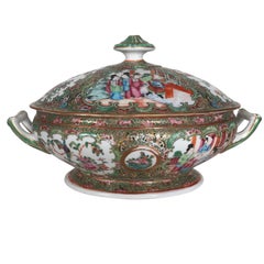 Antik, 19. Jahrhundert, Rosen-Medaillon China-Export Terrine