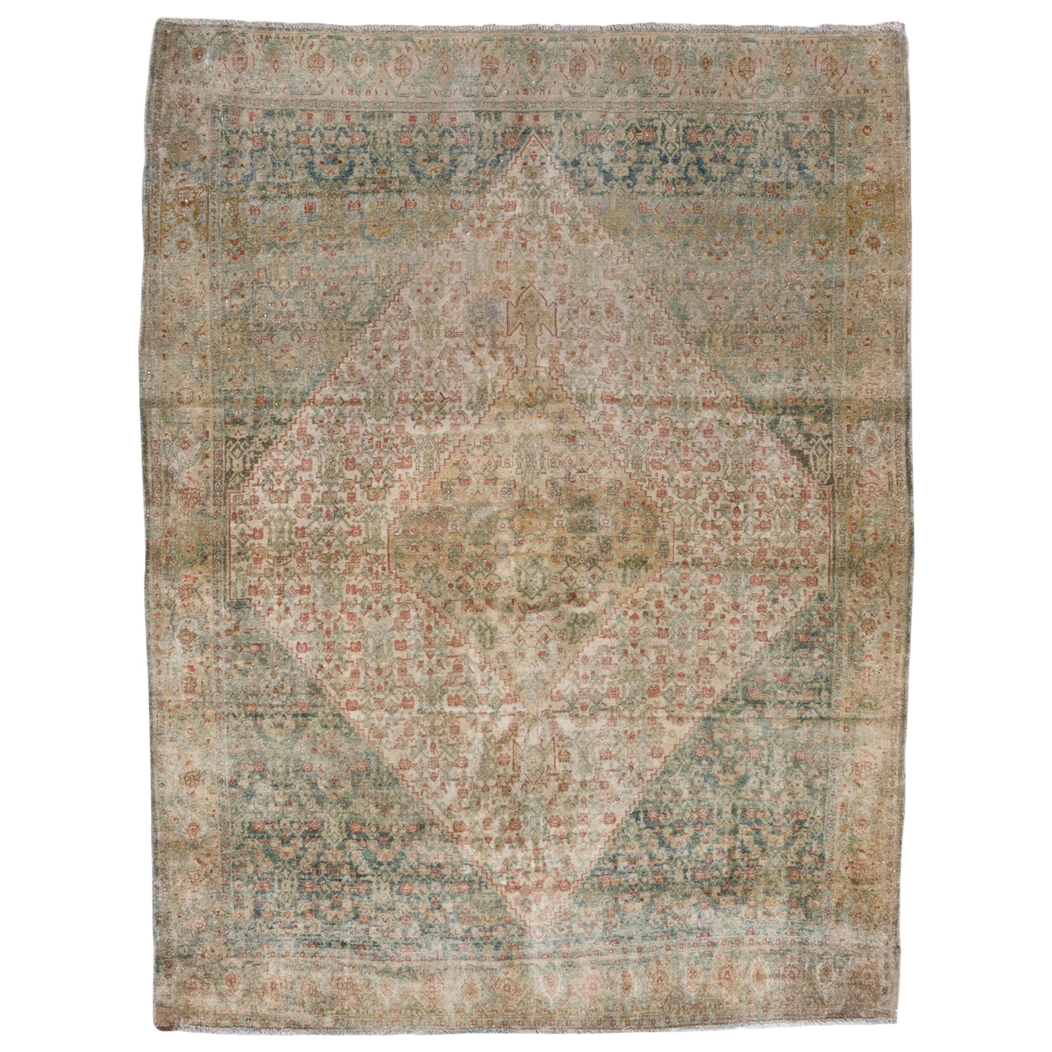Fine Antique Persian Senneh Rug, circa 1900s
