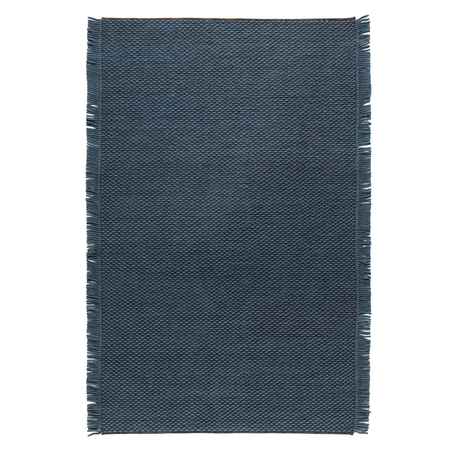 Kura, Handwoven Rug in Felt and Polyester For Sale