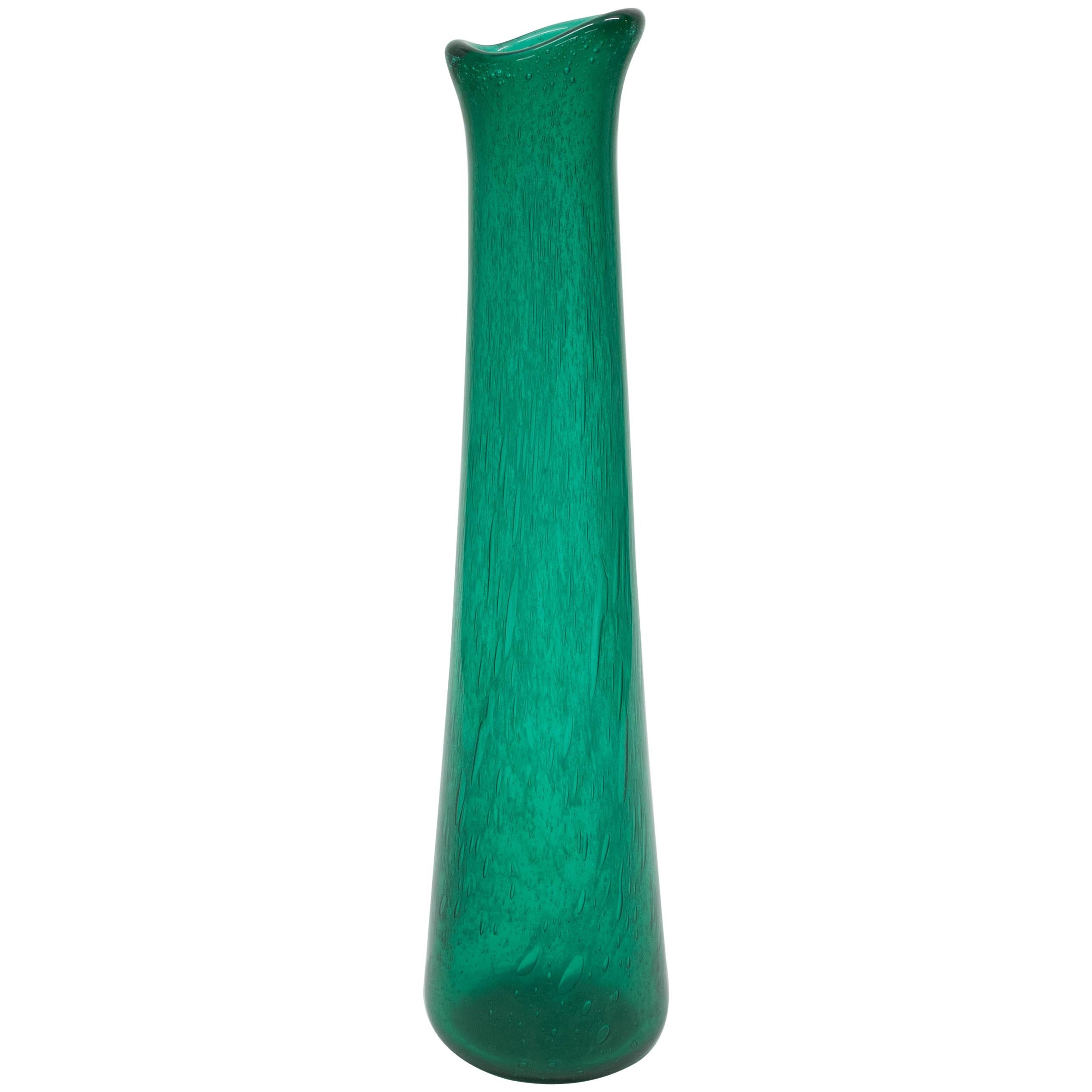 Midcentury Tall Green K-4022 "Grønland" Vase by Arne Jon Jutrem for Hadeland