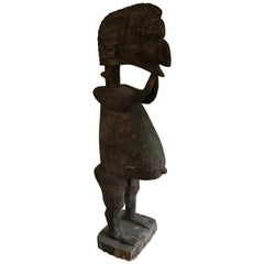 1980er Jahre Lebensgroße geschnitzte afrikanische Fruchtbarkeitsstatue aus Holz