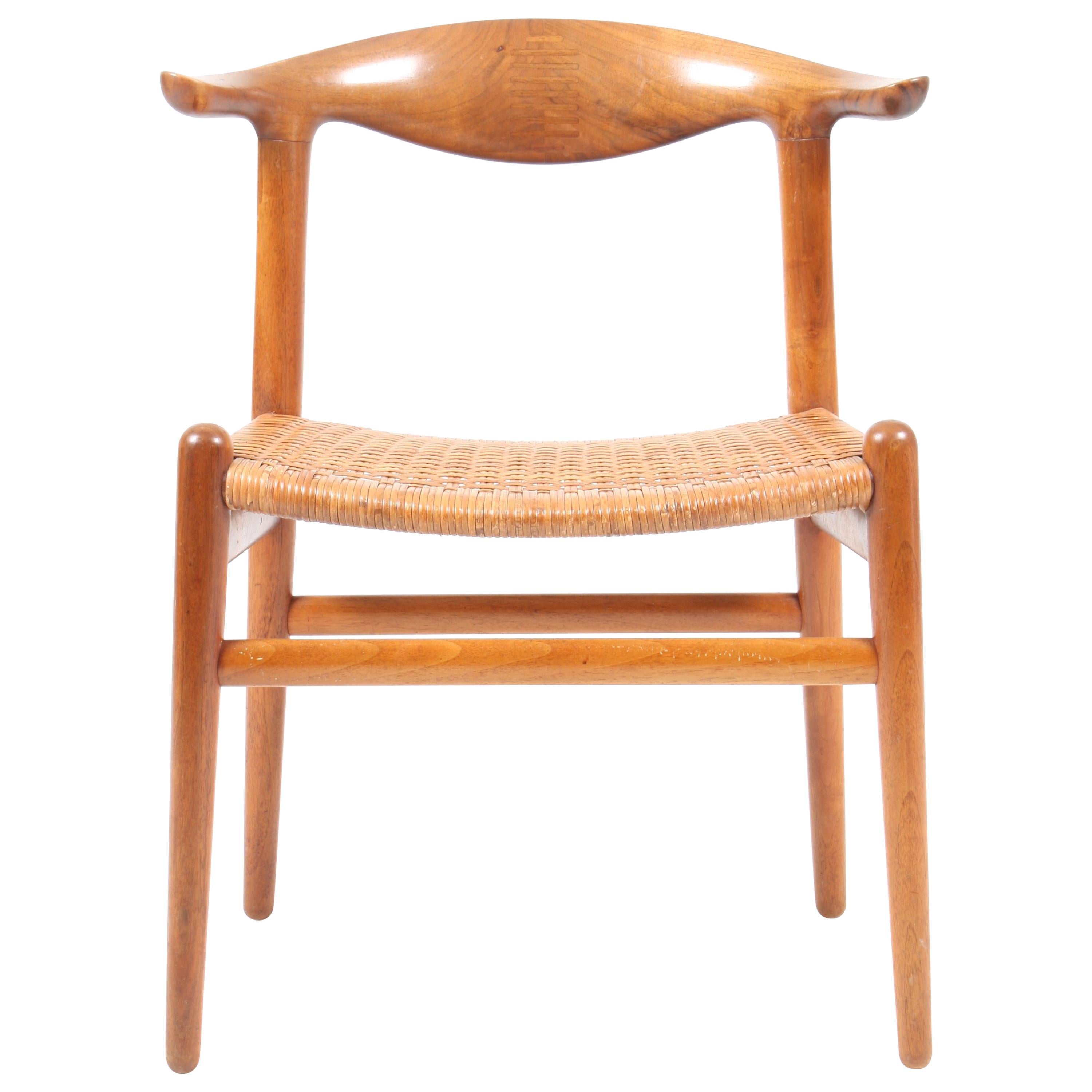Cowhorn-Stuhl von Wegner