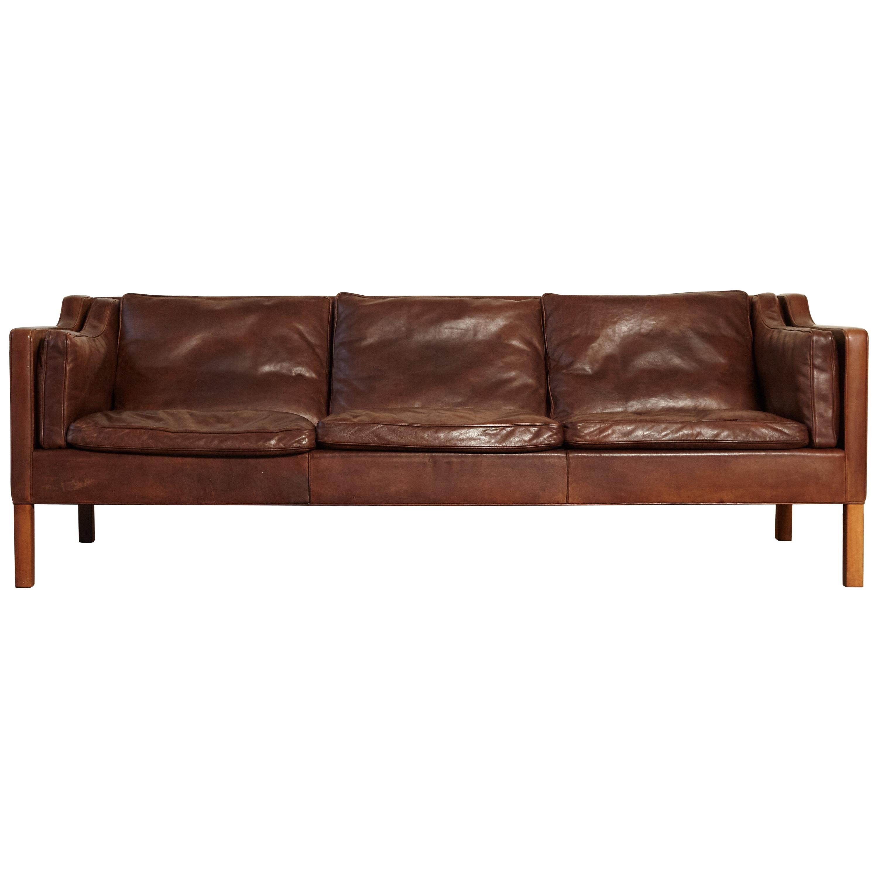 Original Borge Mogensen 2213 Sofa in Patinated Leather, Denmark, 1960s-1970s