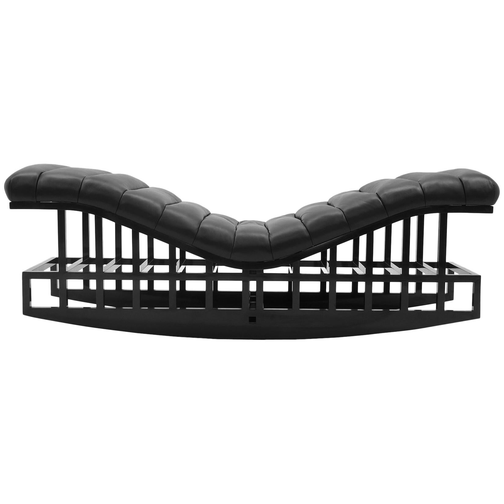 Rocking Chaise by Richard Meier for Knoll, 1982. Black Leather. Rare. Signed. For Sale