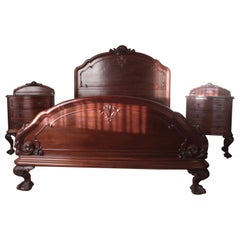 Chippendale Ball/Claw Mahogany Wood Bed with Matching Nightstands, 19th Century