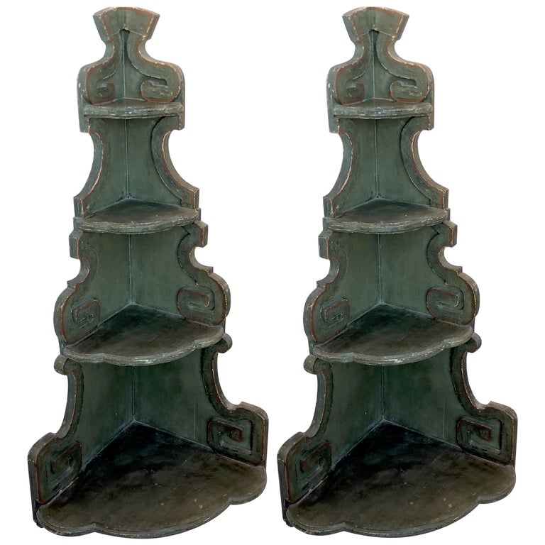 Pair of 18th Century Italian Painted Corner Shelves 1