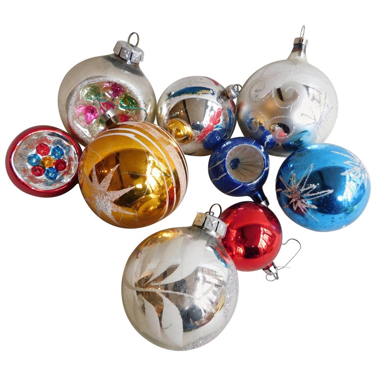 Nine Vintage German Mercury Glass Christmas Tree Ornaments For Sale at