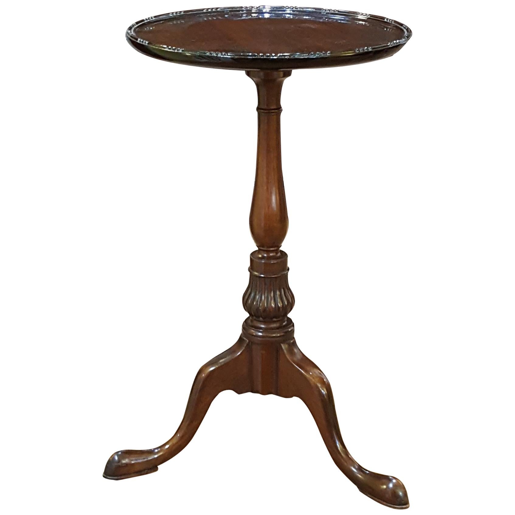 Early 20th Century Mahogany Lamp Table