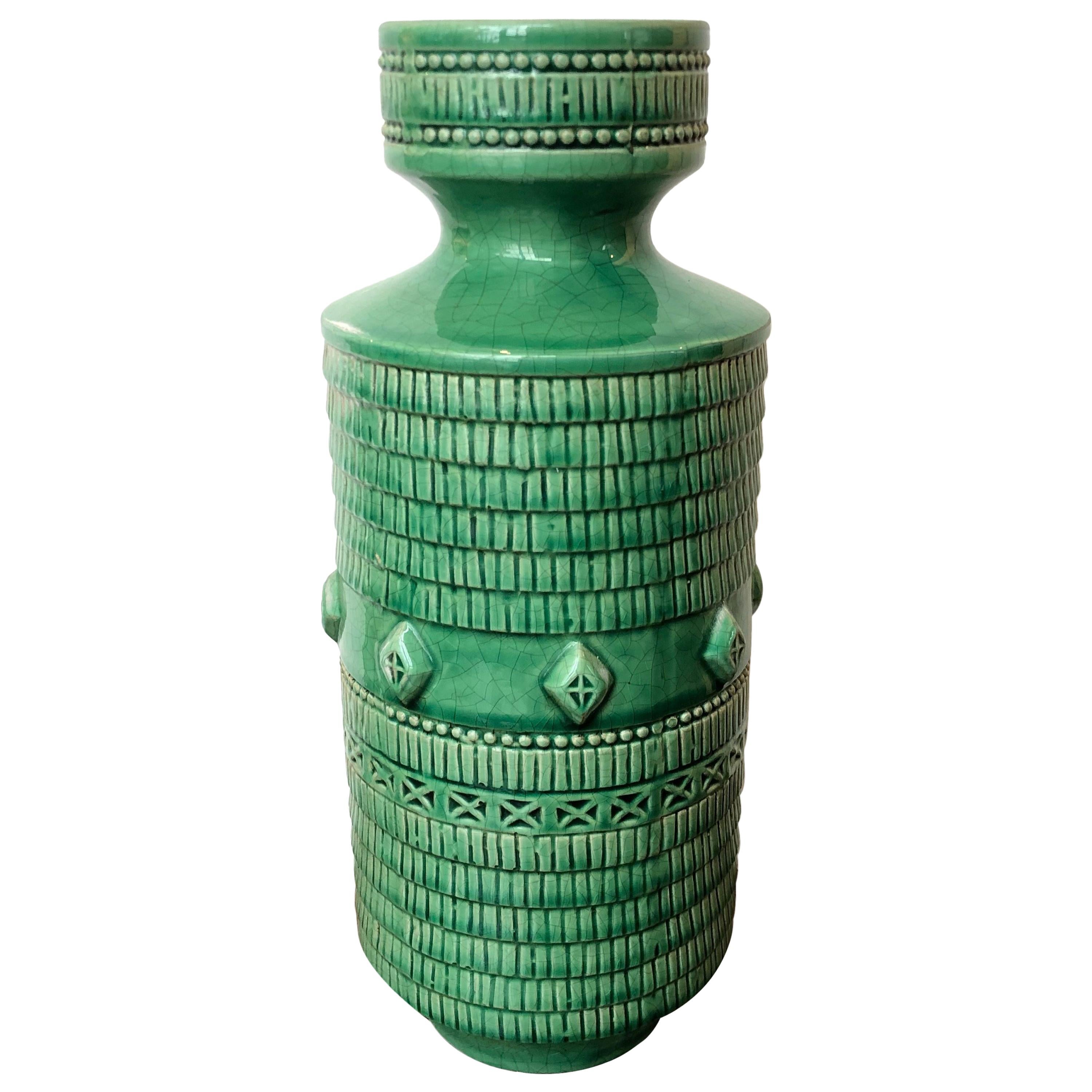 19th Century Tall Kelly Green Vase with a Crackle Finish Glaze For Sale