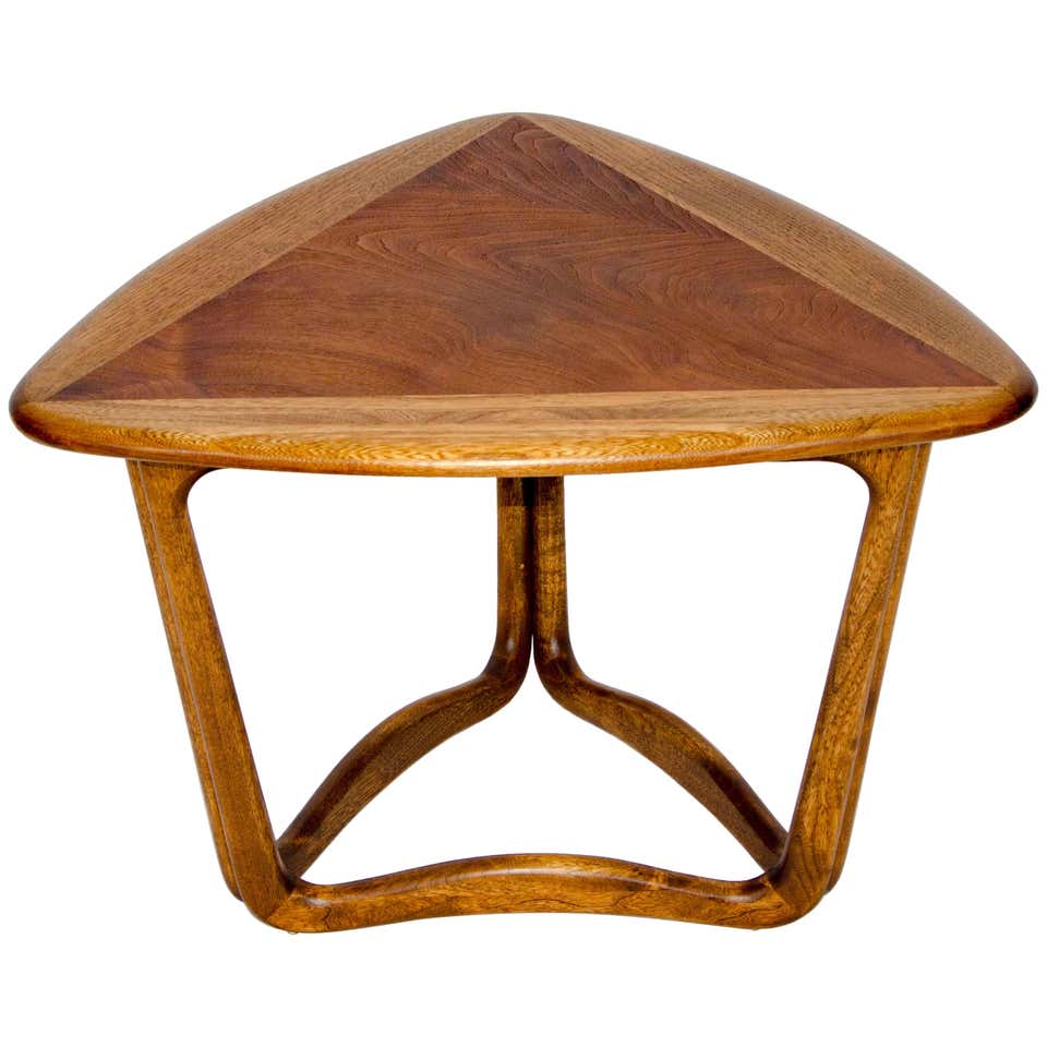Small Triangular Occasional or End Table by Lane Furniture at 1stDibs