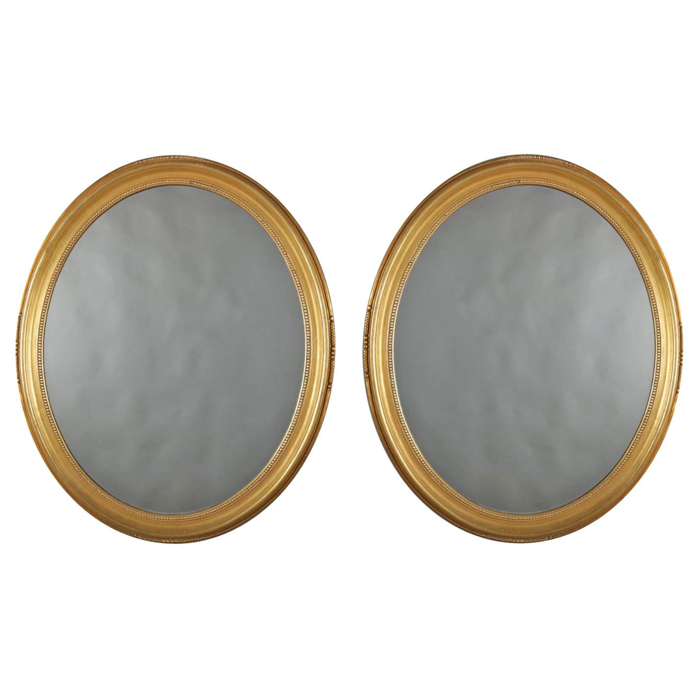 Vintage Pair of Oval Beaded Giltwood Wall Mirrors, 20th Century