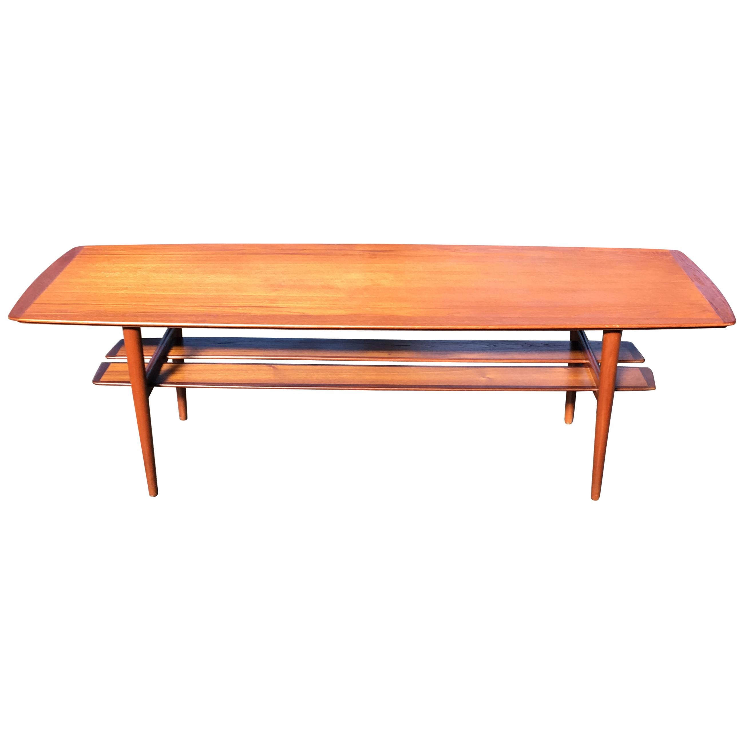 HW Klein Teak Coffee Table "Surfboard" by Bramin Mobler, Denmark, 1960s For Sale