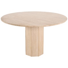 Table de salle à manger ronde en travertin italien de style Roche Bobois:: 1970