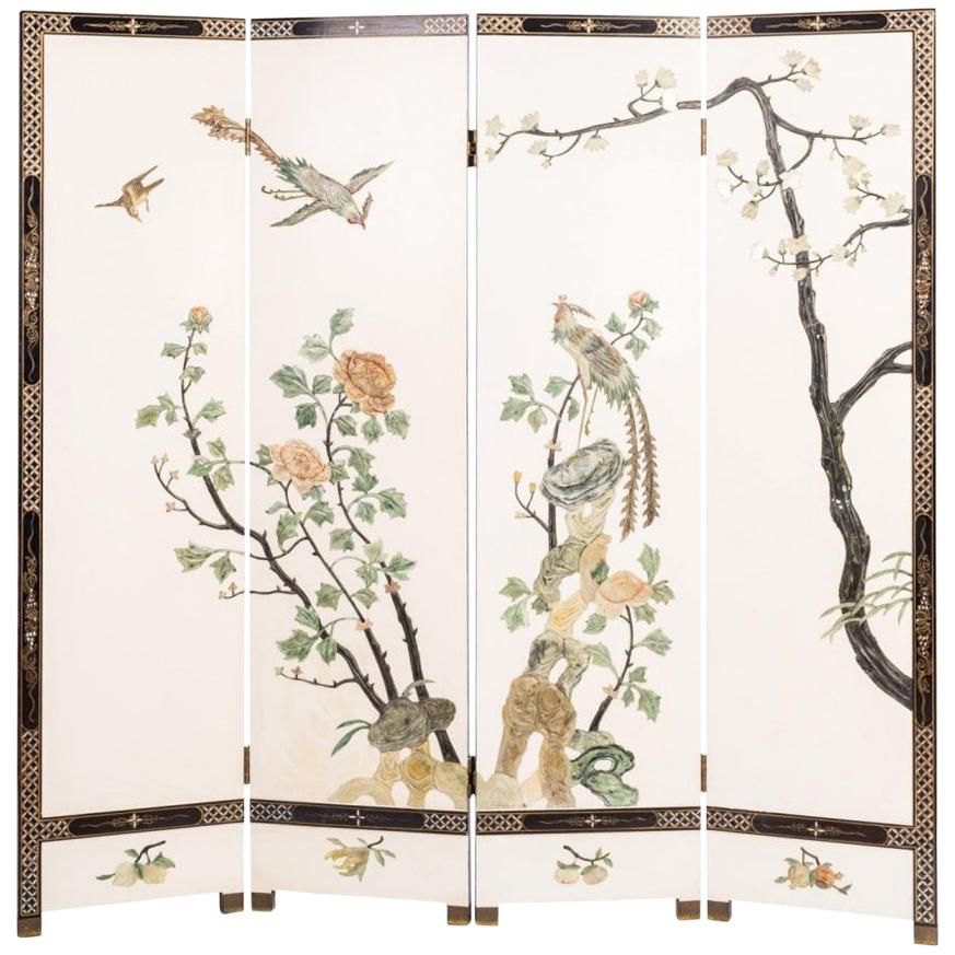 19th Century Chinese Screen with Semiprecious Hard Stone Decorations