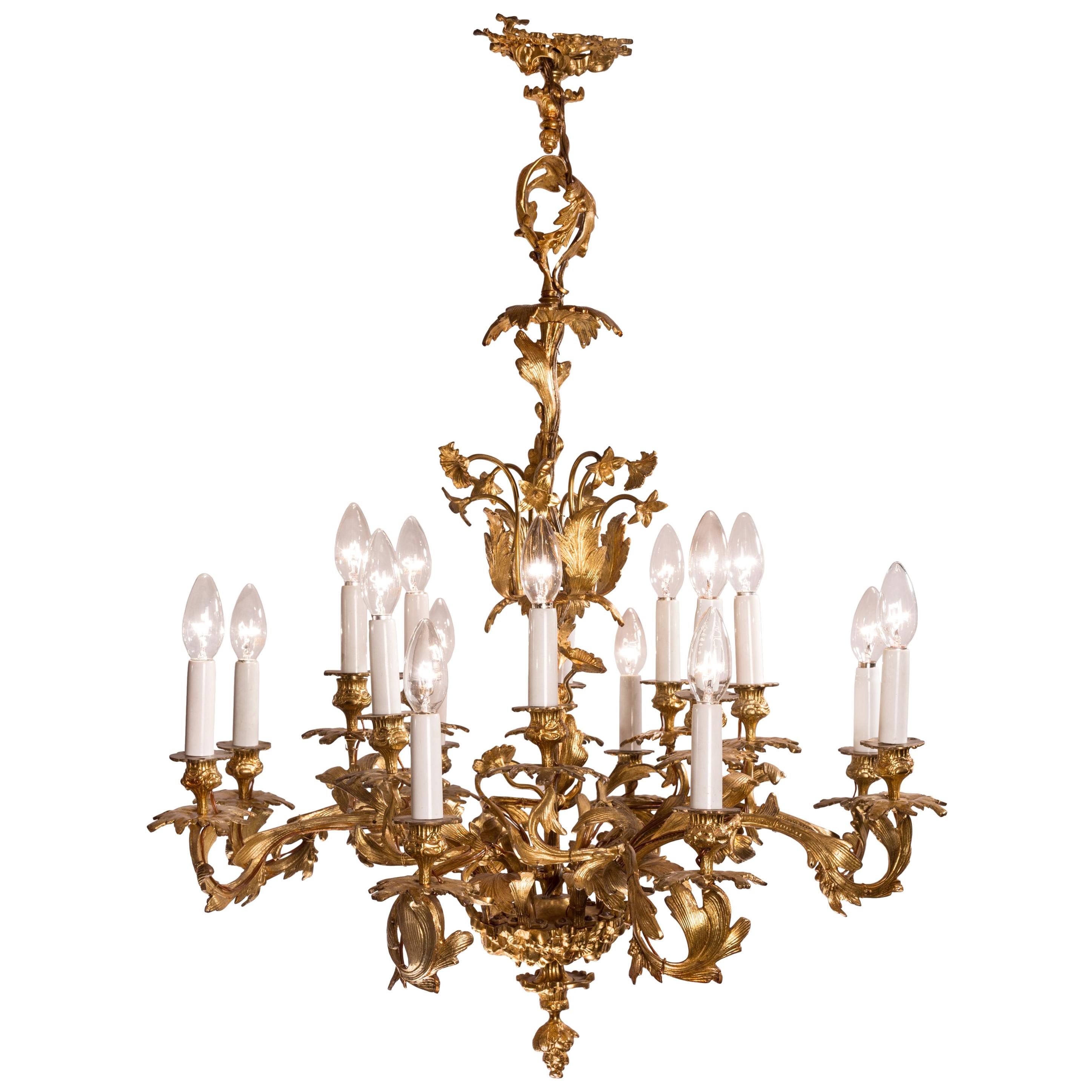 Louis XV Rococo Style 16-Light Bronze Chandelier with Leaf and Flower Motifs