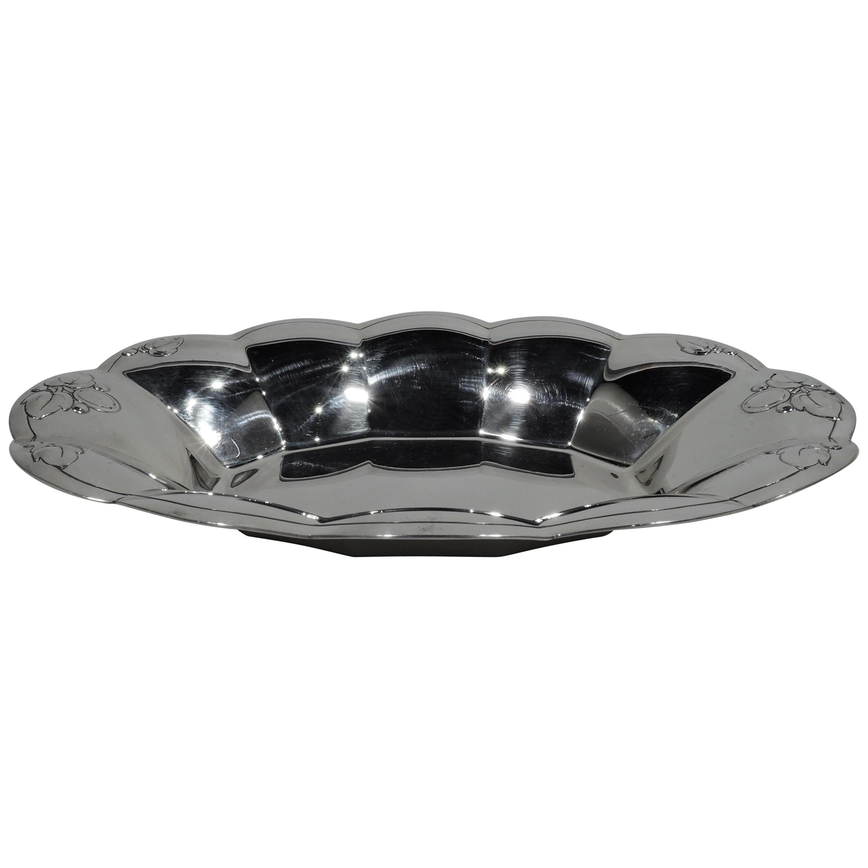 Tiffany Art Deco Modern Sterling Silver Petal Bread Tray