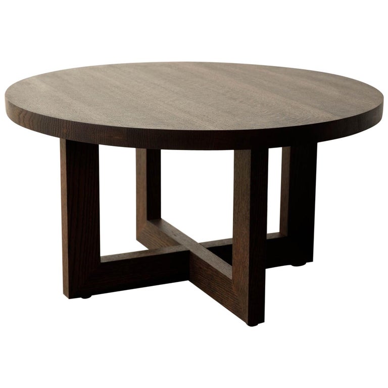 Round Wood Coffee Table in Dark Stained Urban Oak For Sale