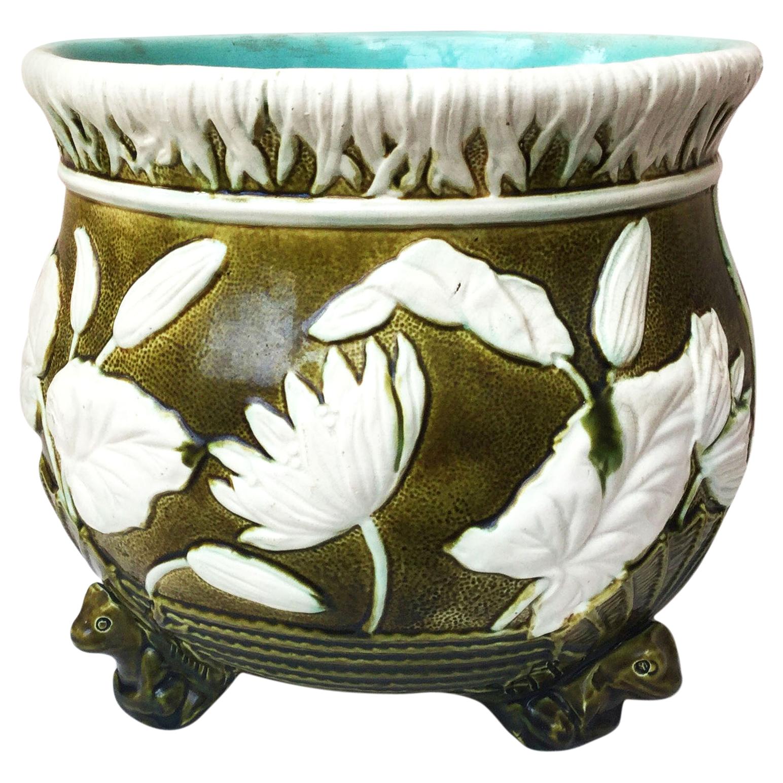 English Majolica Frog and Water Lilies Jardiniere Wardle, circa 1871 For Sale