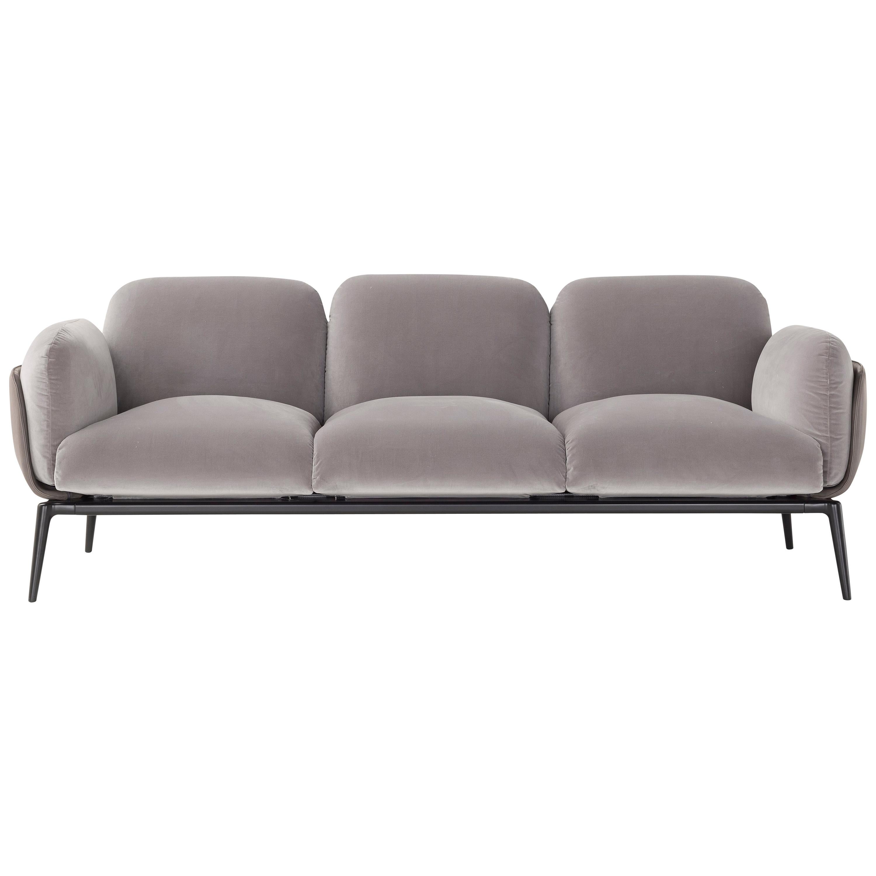 Amura 'Brooklyn' Sofa aus grauem Samt und Leder von Stefano Bigi im Angebot