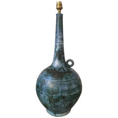 Lampe en céramique bleue et noire signée Jacques Blin, décoration incisée, France, années 1960
