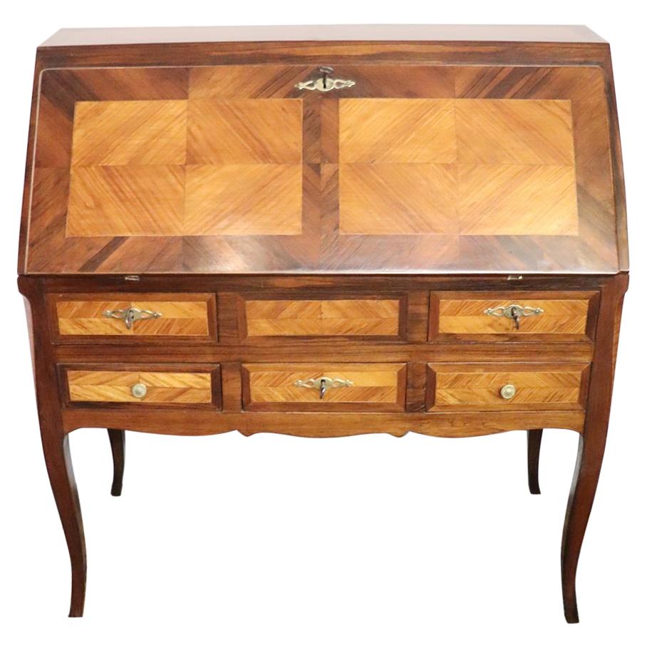 19th Century Italian Louis XV Style Luxury Chest of Drawers with Secretaire