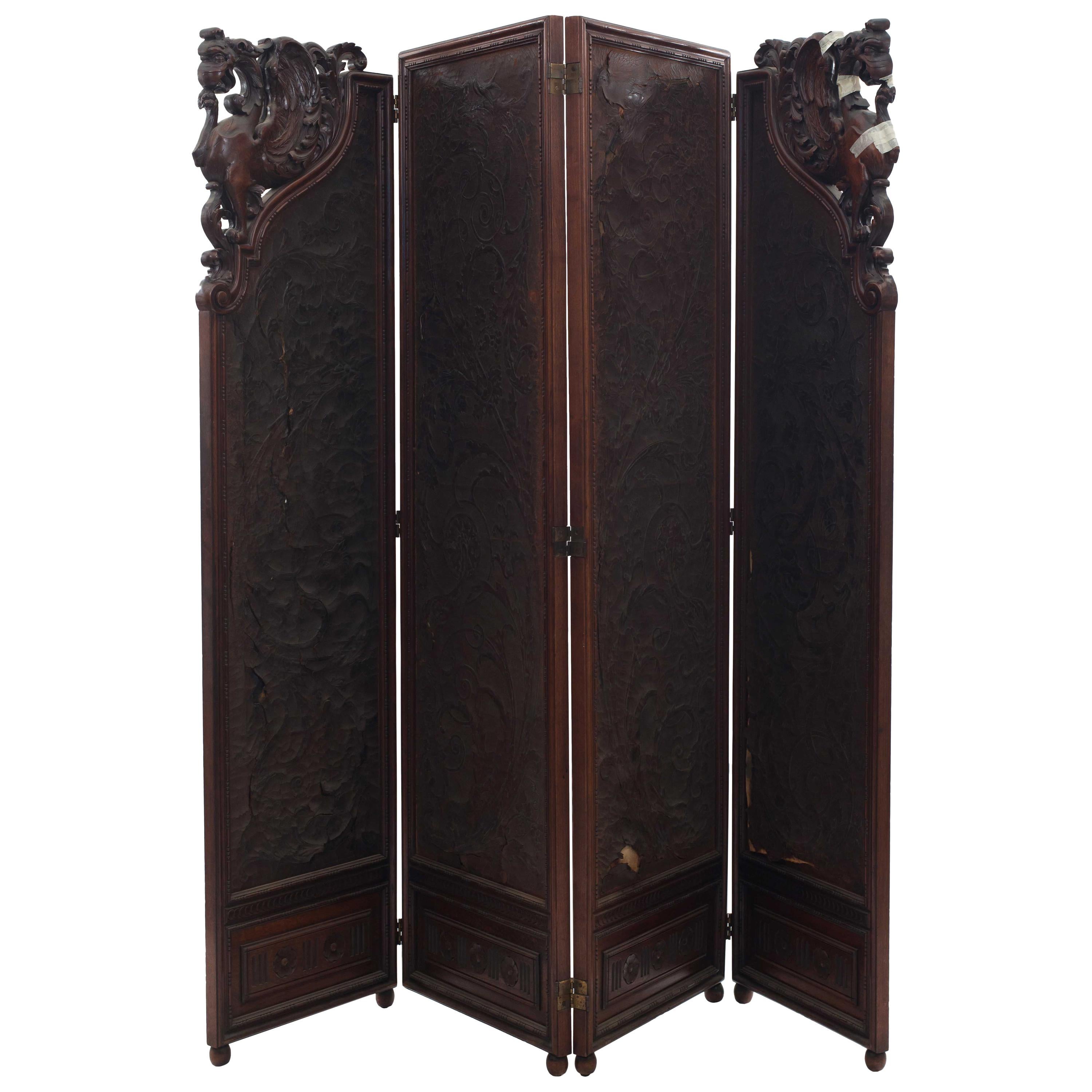 Viktorianischer 4-facher Raumteiler aus Nussbaumholz mit braunen geprägten Ledertafeln