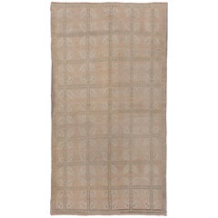 Tapis turc Oushak, style néo-déco