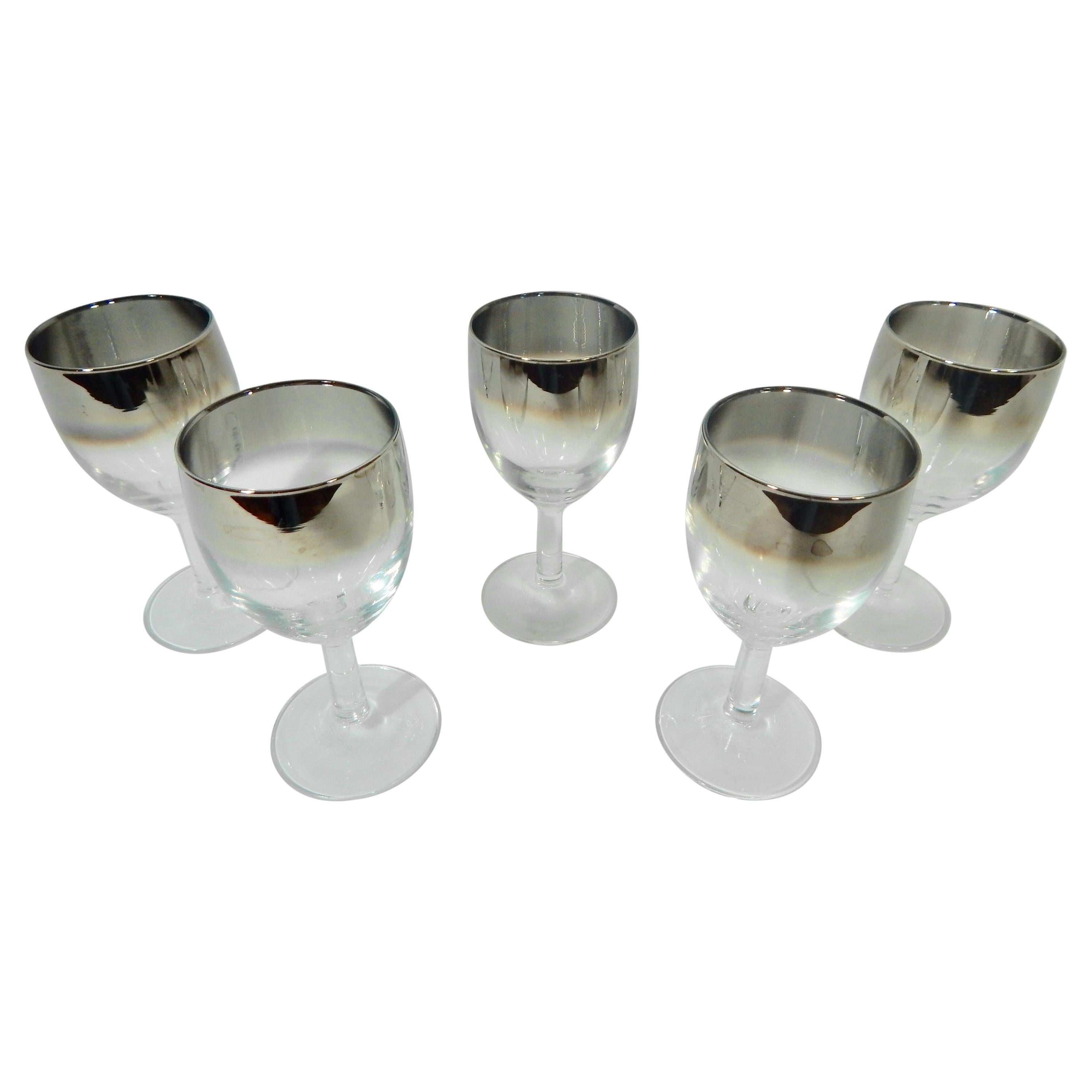 Dorothy Thorpe Stemware